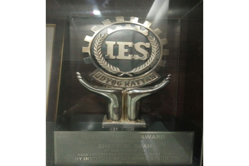 UDYOG RATNA AWARD -SELF MADE INDUSTRIALIST
